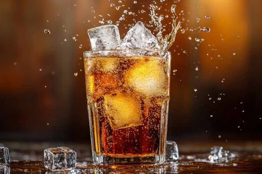 Man who drank up to three litres of Coca Cola every day instead of water