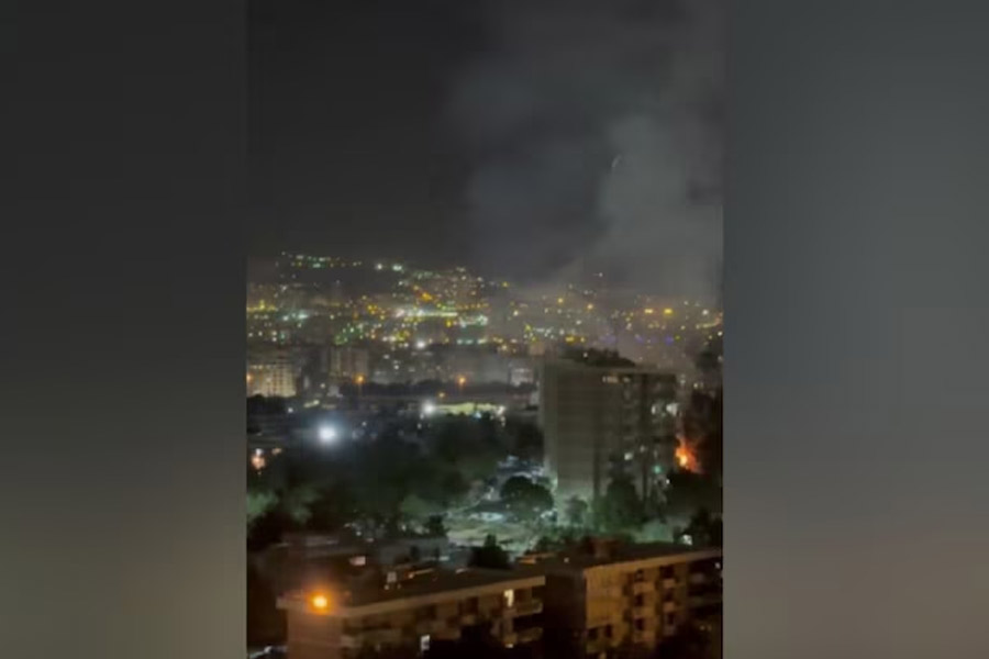 Israel strikes Iran military and nuclear base