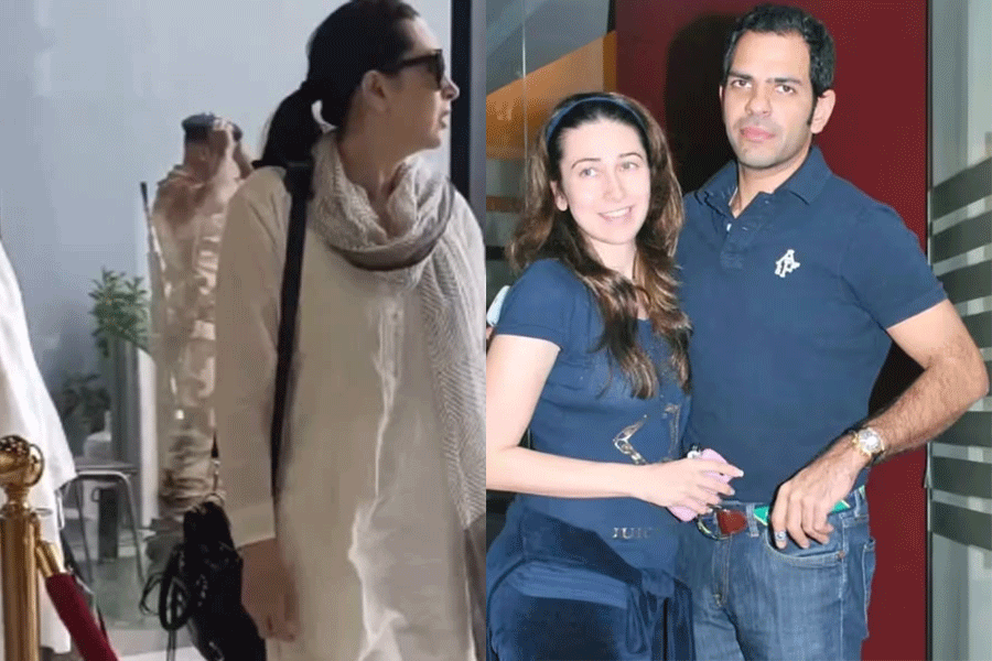 Karishma Kapoor attend Sunjay Kapoor's preayer meet in delhi