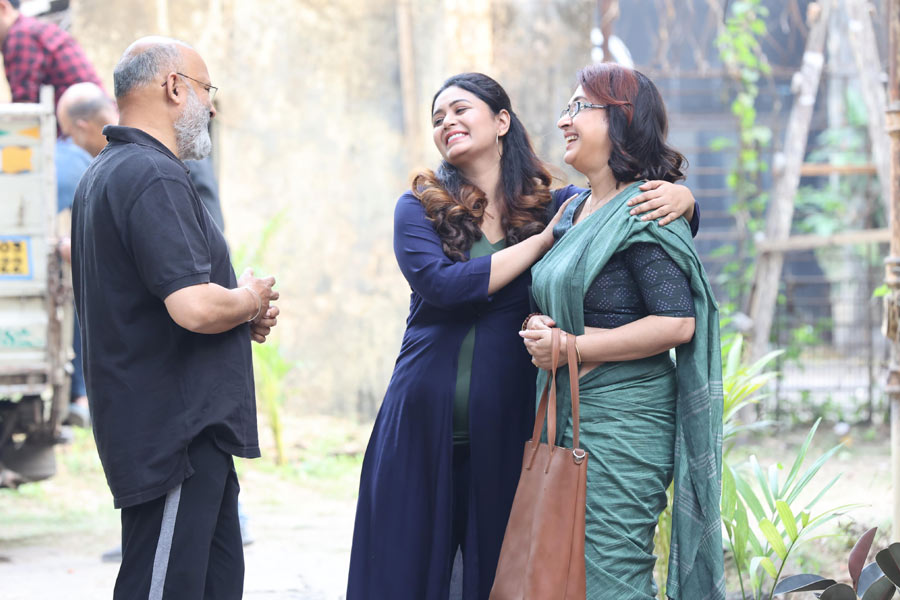 Satabdi Roy, Ritabhari Chakraborty starrer Batshorik review