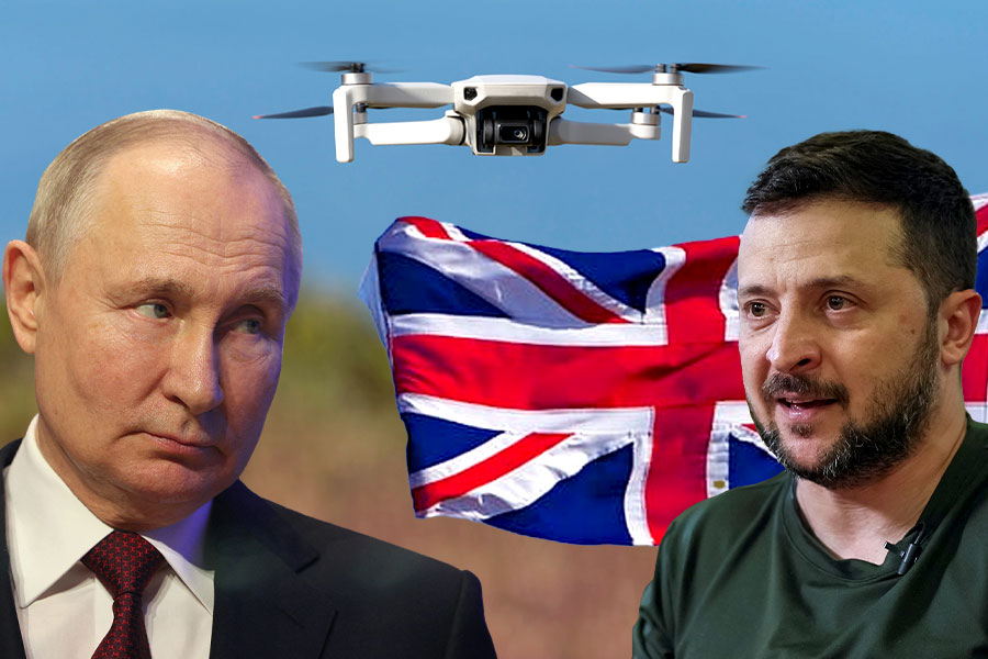 Britain pledges to deliver 1 lakhs drones to Ukraine