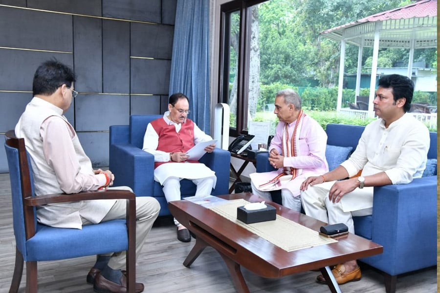 BJP fact finding team submits its report on kasba Case