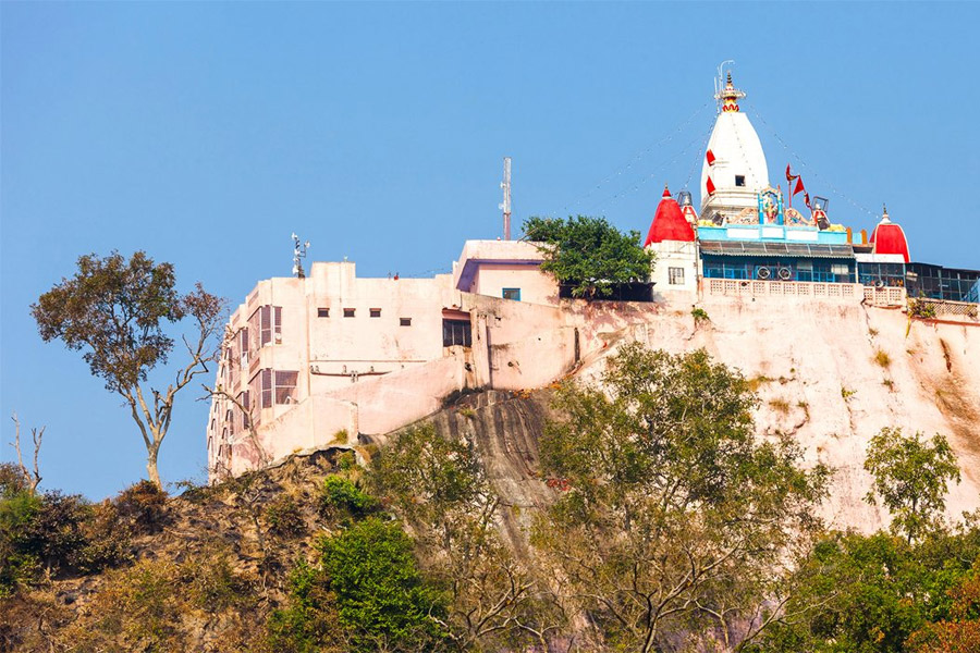6 dead in suspected electrocution-triggered stampede at Haridwar temple