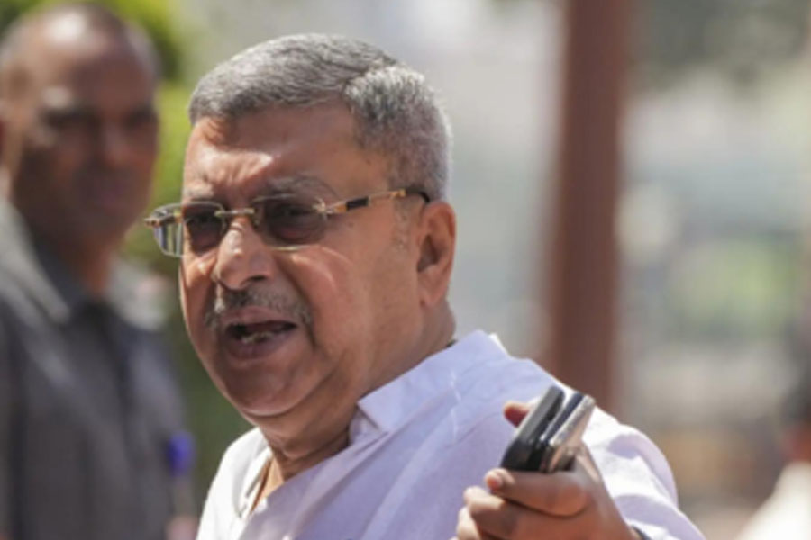 Kalyan Banerjee slams CPM regime on court hearing