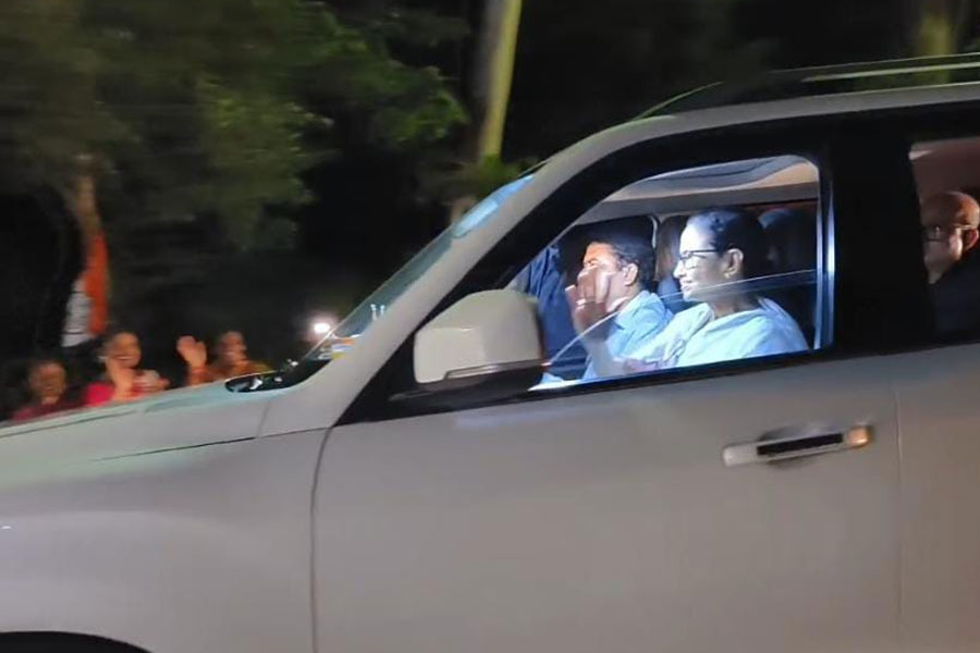 Mamata Banerjee reached Bolpur
