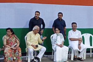 21 July Shahid Diwas: Mamata Banerjee invites all to attend Dharmatala meeting despite bad weather
