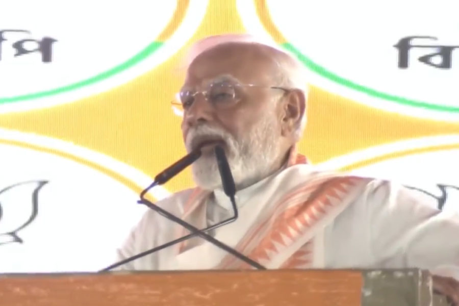 PM Modi Live: PM modi slams TMC