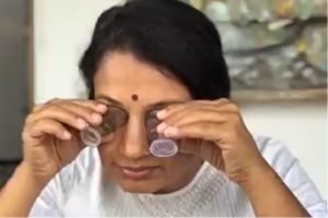 Doctors express concern after seeing 'viral' video of washing eyes with urine, warn everyone
