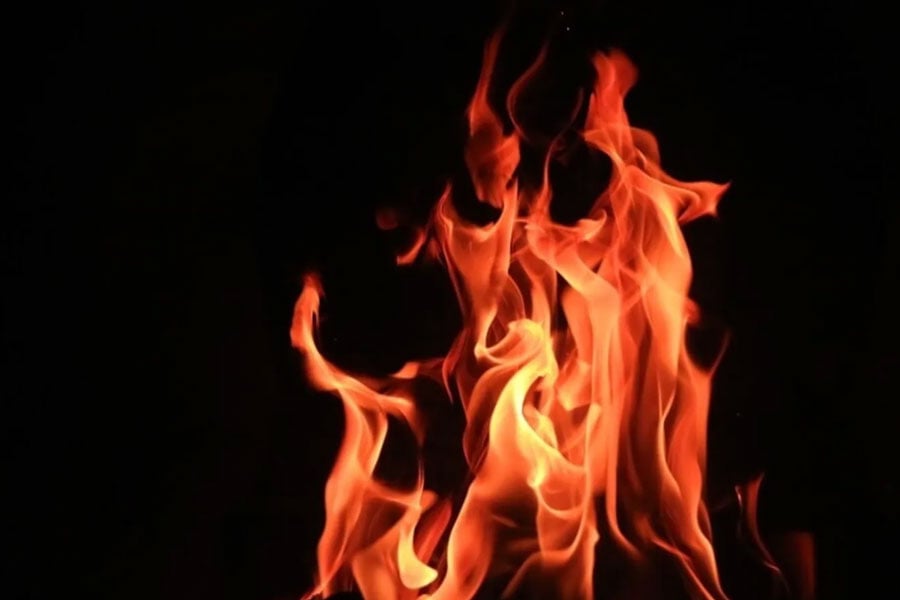 Miscreants set 15-year-old girl on fire in Odisha