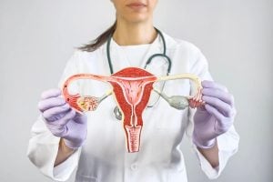Eminent surgical oncologist offers advice on ovarian cancer treatment