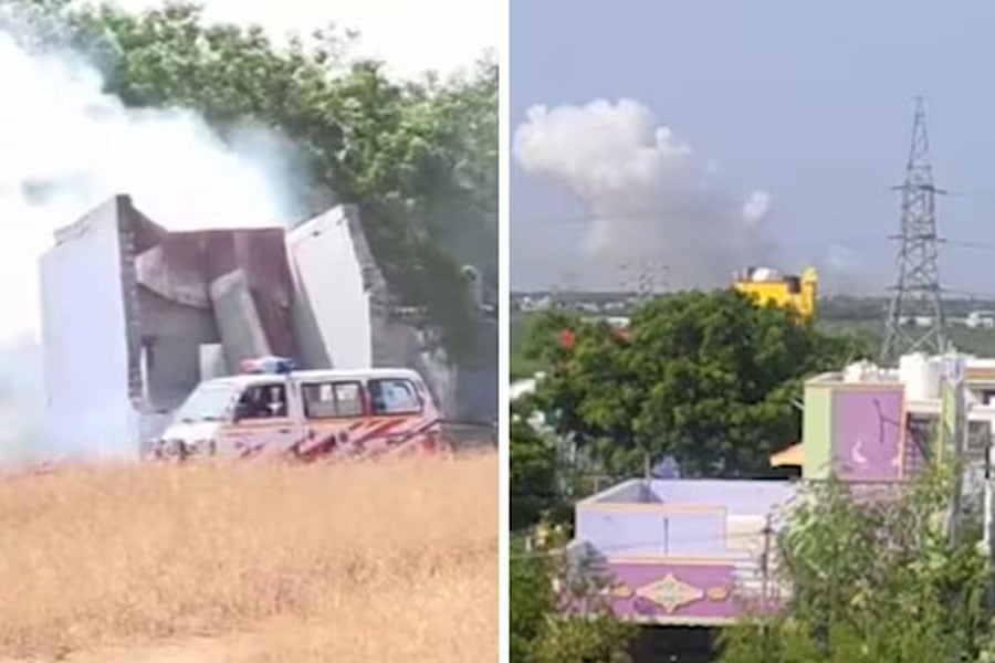 One dead and four injured in firecracker blast in Tamil Nadu