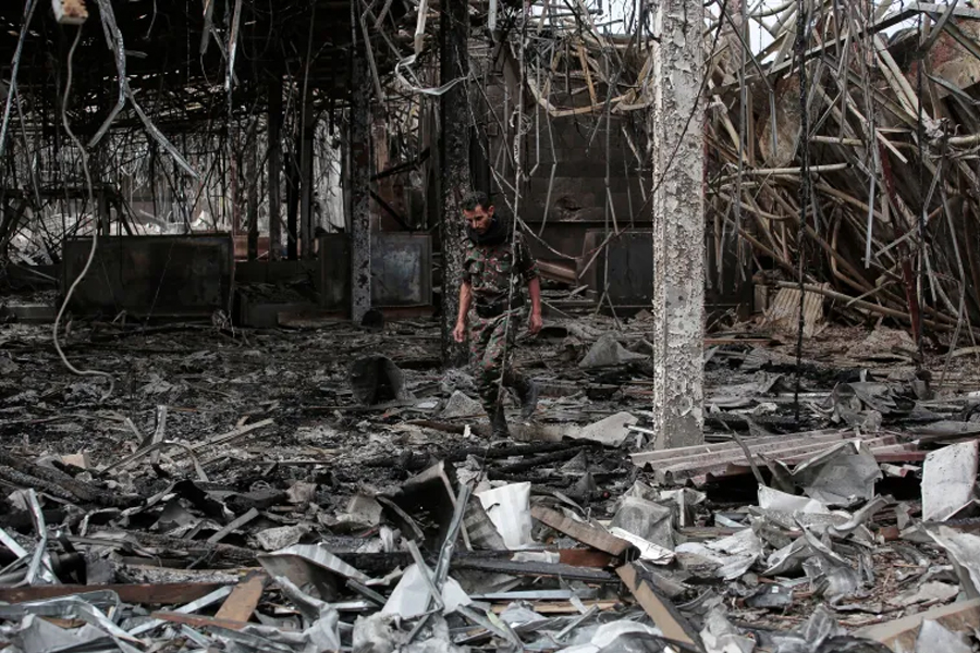 Israel launches airstrikes targeting Yemen's Houthi rebels, retaliated with missile attacks