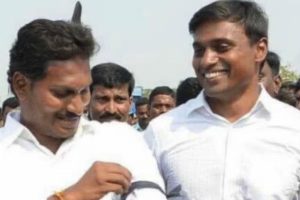 SIT arrests YSRCP’s MP Midhun Reddy in Andhra Pradesh liquor scam