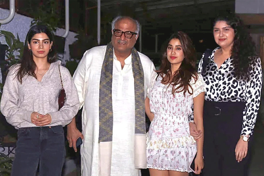 Bonnie Kapur Daughter anshula kapur got engaged