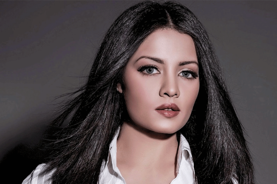 Celina Jaitly To Make Her Bollywood Comeback After 14 Years