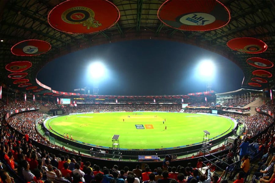Power supply of Chinnaswamy Stadium is stopped