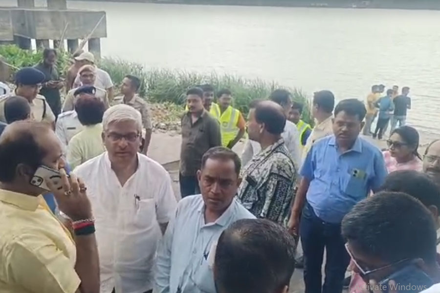 Man drowned in Ganges, administration closes ghat in Shrirampur