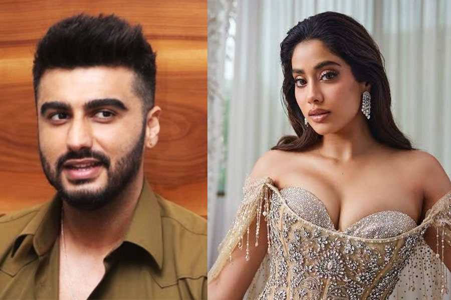 Janhvi Kapoor 'Likes' Post On 'Mentally Ill, Toxic Family Members'