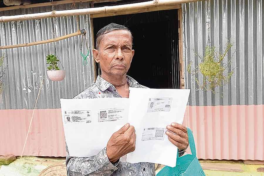 Controversial information on fake voter at Katwa