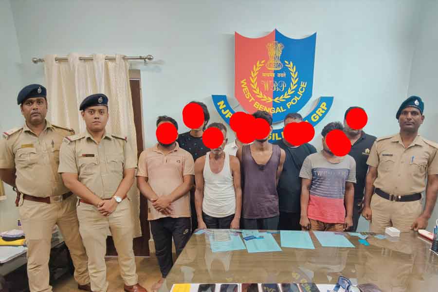 Youth beaten to death on suspicion of theft in NJP station premises, 8 arrested