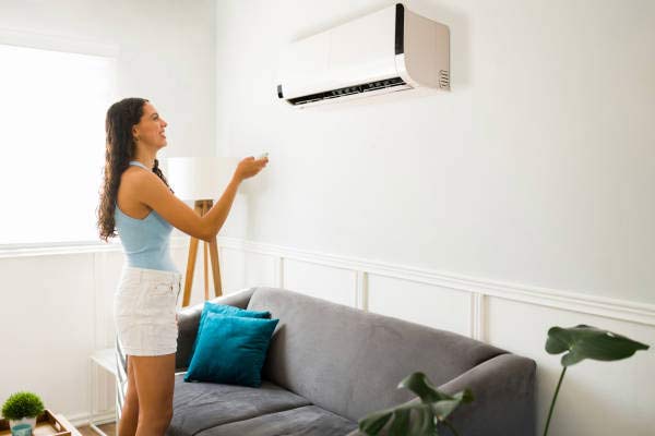 AC