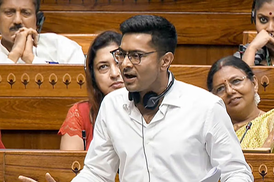 Ministry Of Labour and Employment didn't give any reply to Abhishek Banerjee on migrant labour hackle case