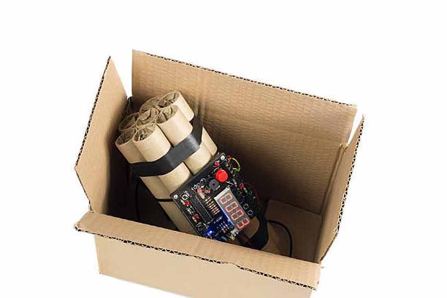 One-sided lover's parcel bomb plot foiled; explosive smuggling racket busted