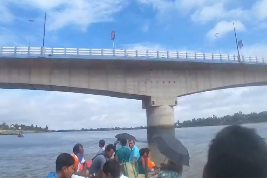 AI generated video falsely shared as Chaital-Malancha bridge collapse in Basirhat
