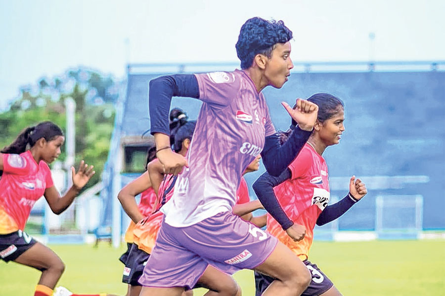East Bengal women's team is being built by playing matches against boys
