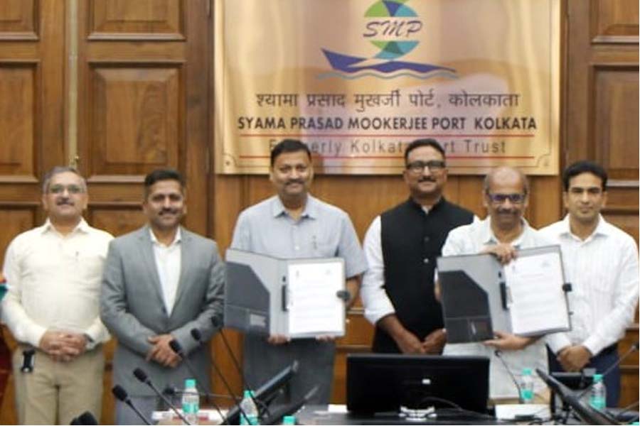 GRSE Breathes New Life into Kolkata’s Iconic Ghats