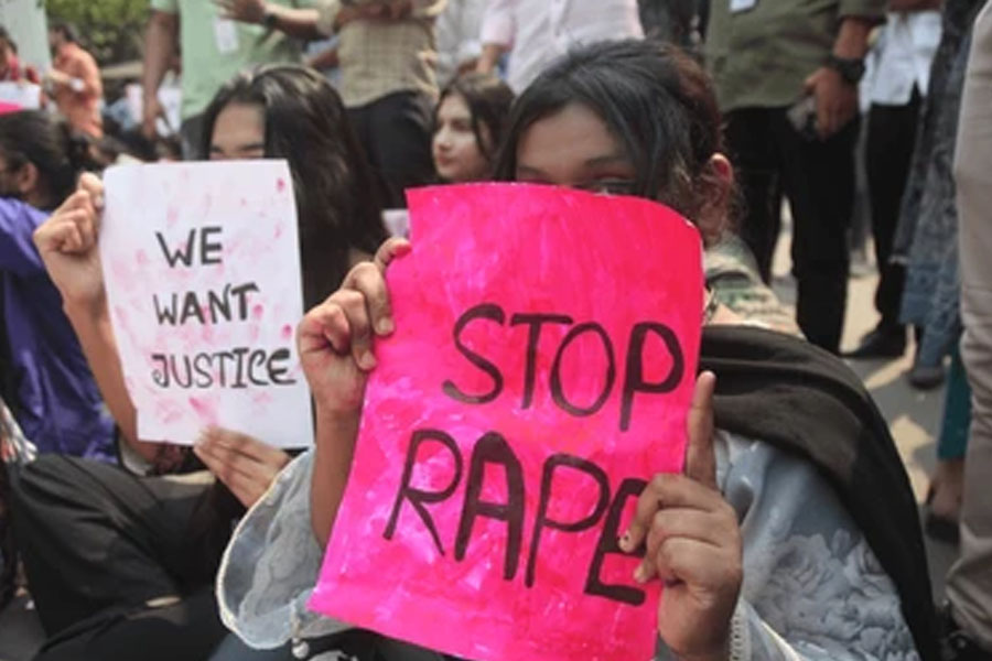 Stay home to avoid rape, Gujarat traffic police poster maker controversy