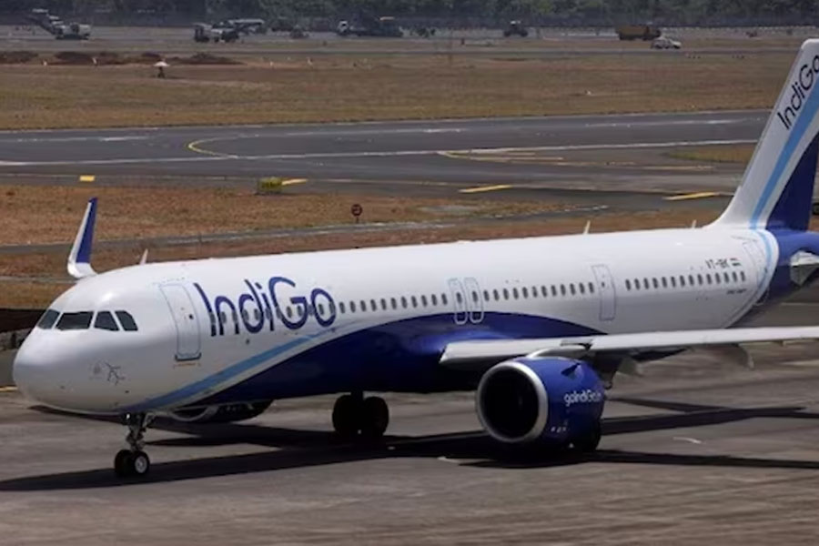 IndiGo plane tail touches runway at Mumbai amid bad weather