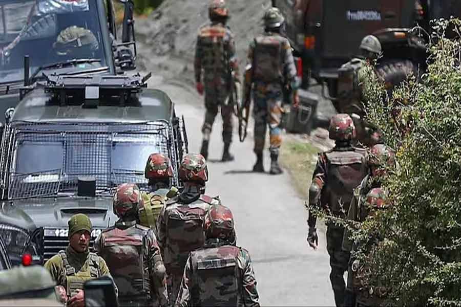 Security force neutralised two terrorist during gunfight at Kashmir