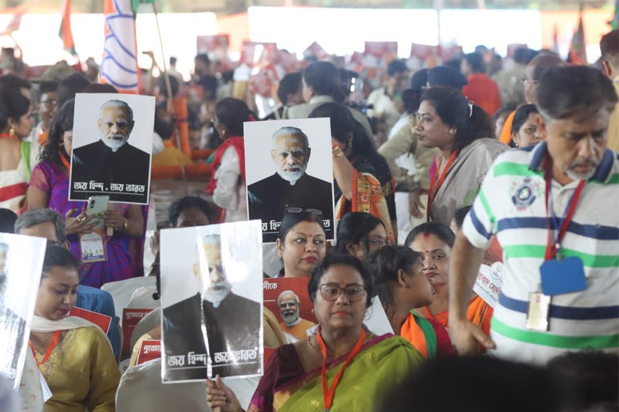 PM Modi In West Bengal Live Update: Narendra Modi to arrives in Kolkata
