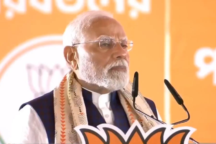 '50 hours in jail costs a govt employee his job, but...': PM Modi hits out at opposition at DumDum