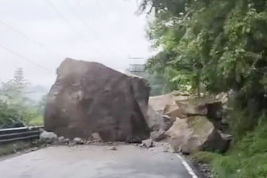 NH 10 closed again