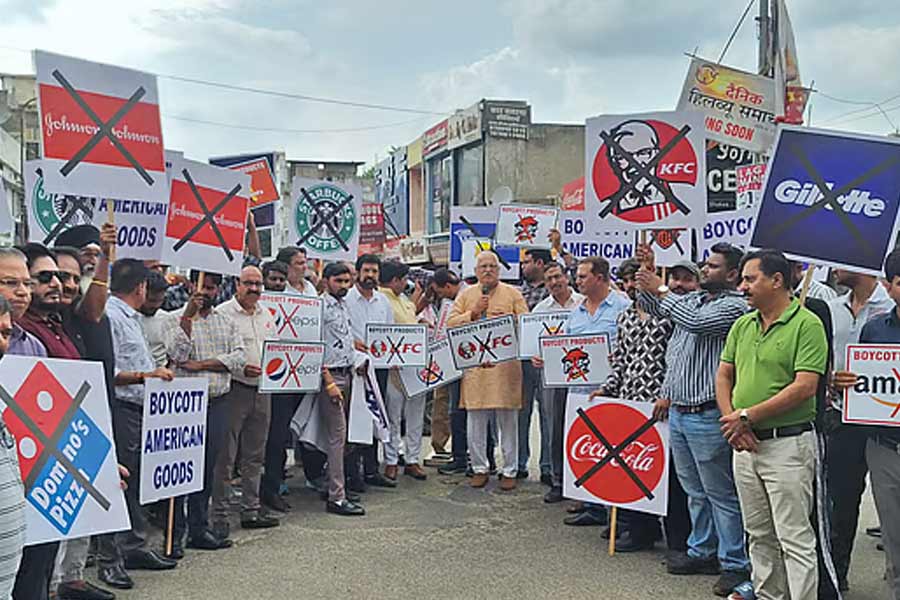 Business of 1700 yo be hit after America increased tariff protest in Rajasthan