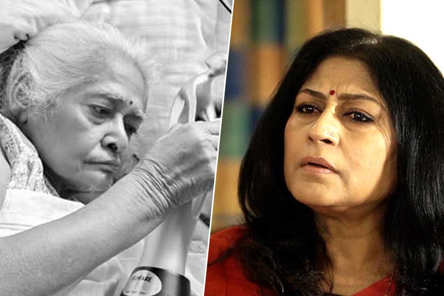 Actor politician Roopa Gaguly lost her mother