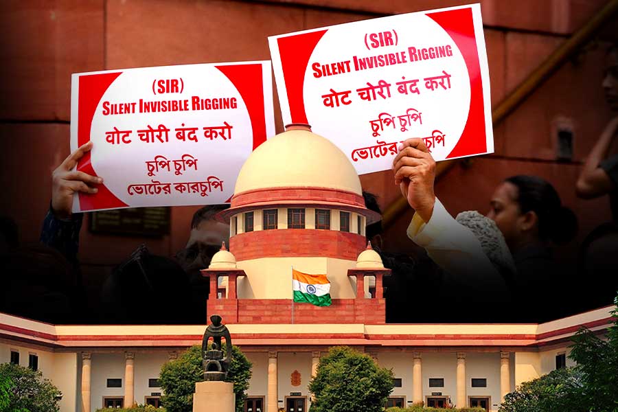 Supreme Court warns ECI on cancelling Bihar SIR in case of discrepancy