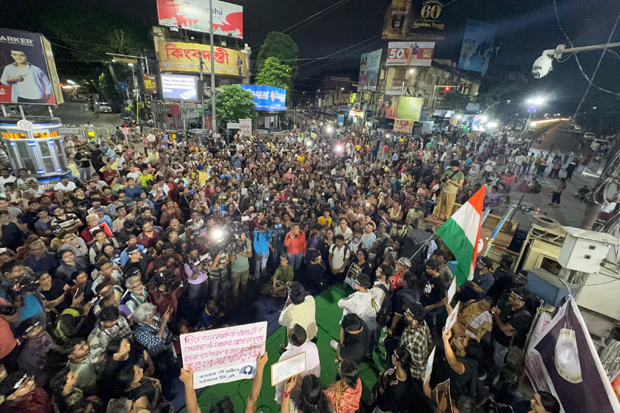Reclaim the night: RG Kar victim's father want justice