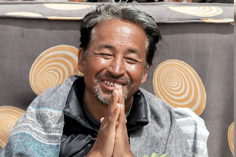 Now Ladakh Rallies Behind Sonam Wangchuk After Admin Cancels Land Allotment
