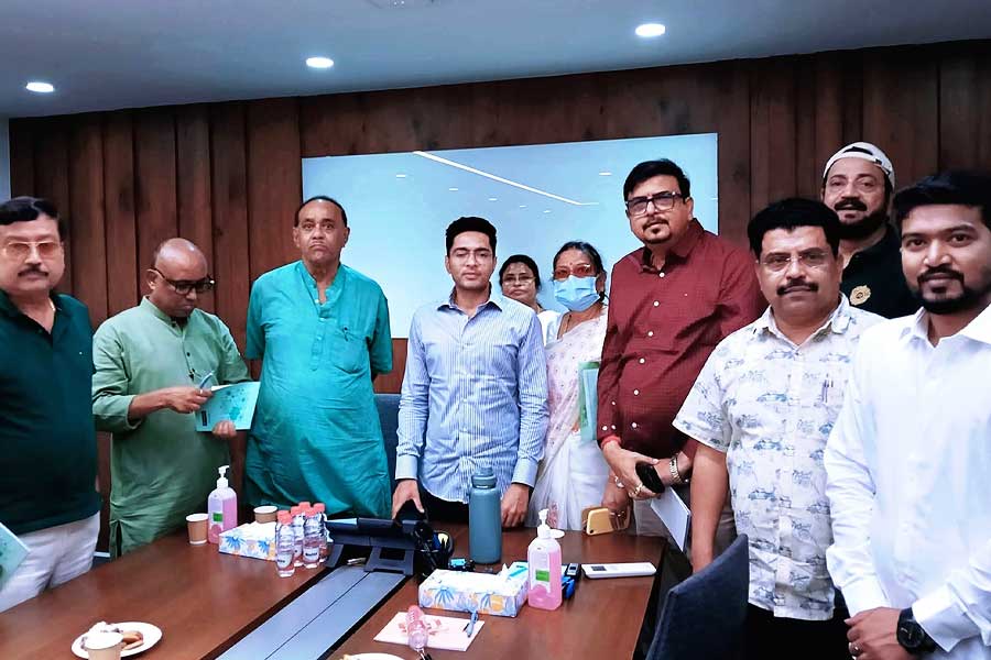 Abhishek Banerjee talks to the leader of Barasat