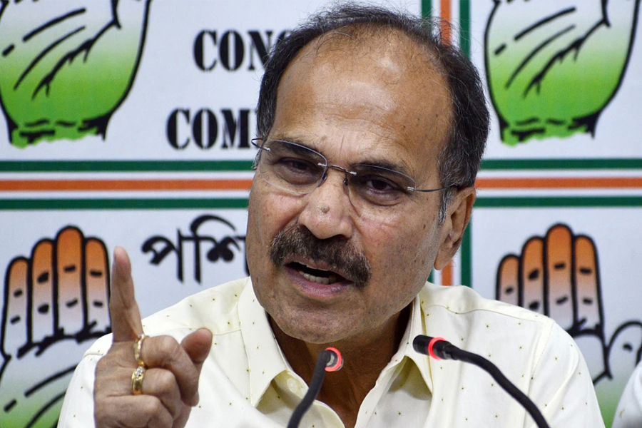 adhir chowdhury hold rally without pradesh congress leader subhankar sarkar