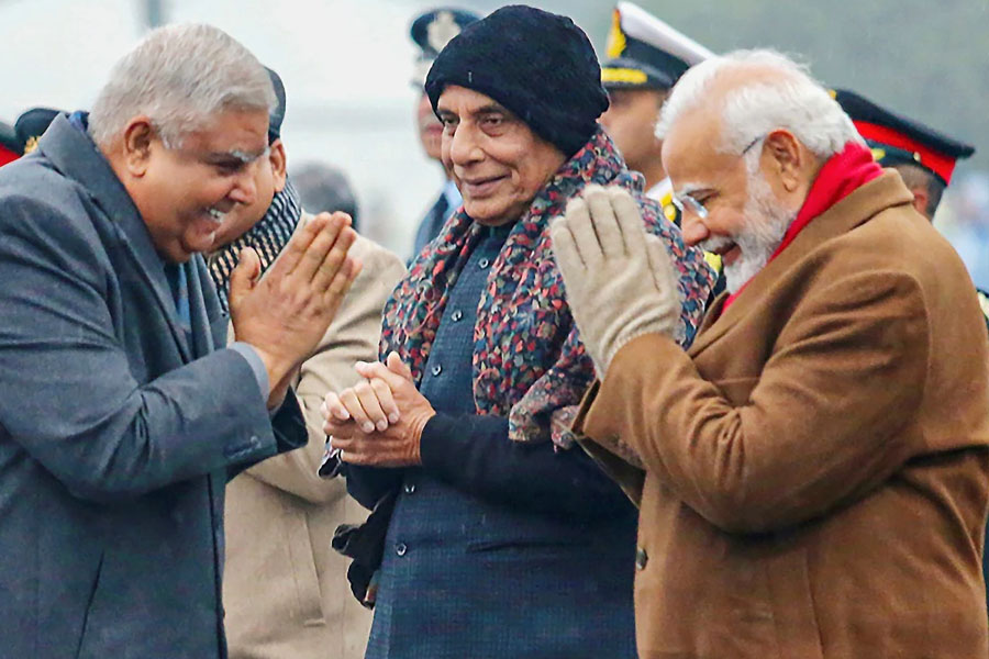 Did Jagdeep Dhankhar meet PM Narendra Modi? Congress started new debate