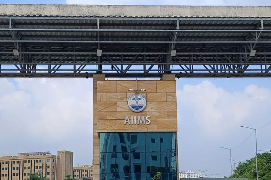 Allegations of NRC under guise of survey, what did AIIMS say in response to CM's criticism