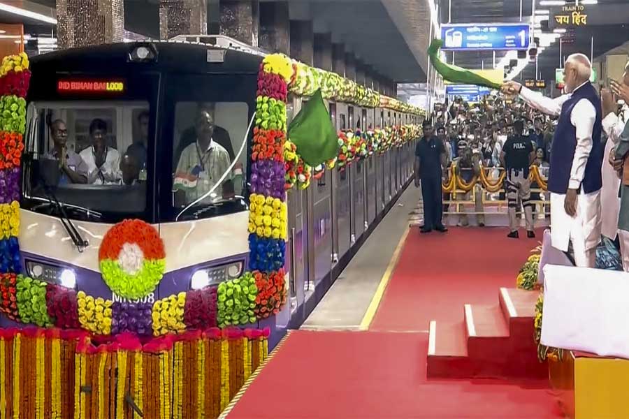 know the jai hindi biman bandar metro fare list