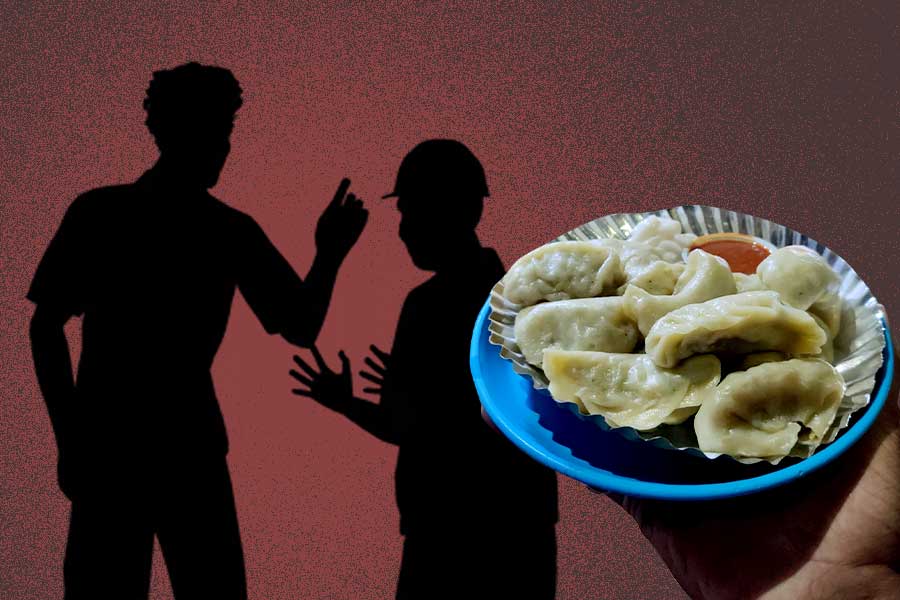 Momo Seller From Nepal Stabbed Over Rupees 20 In Delhi
