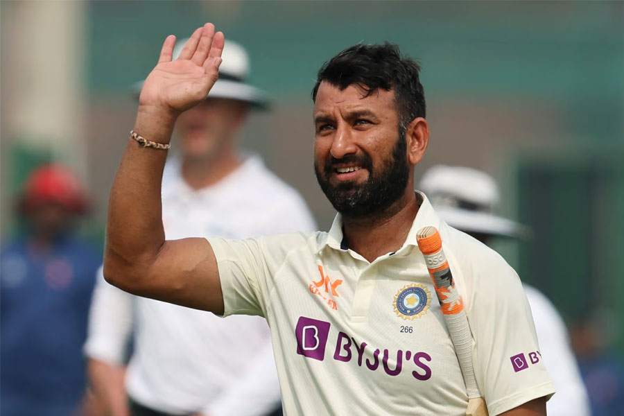Cheteshwar Pujara is actually the silent warrior, who is ready to risk his life to protect the king.