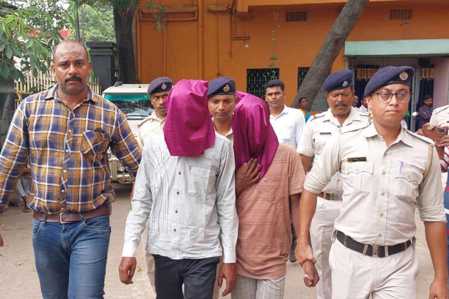 Two lovers murder Purulia mother and 2 minors! Police crack murder case within 48 hours
