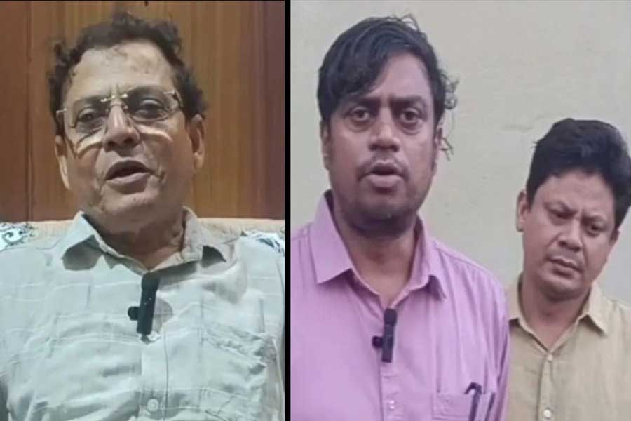 TMC leader attacks on professor in bankura, video goes viral